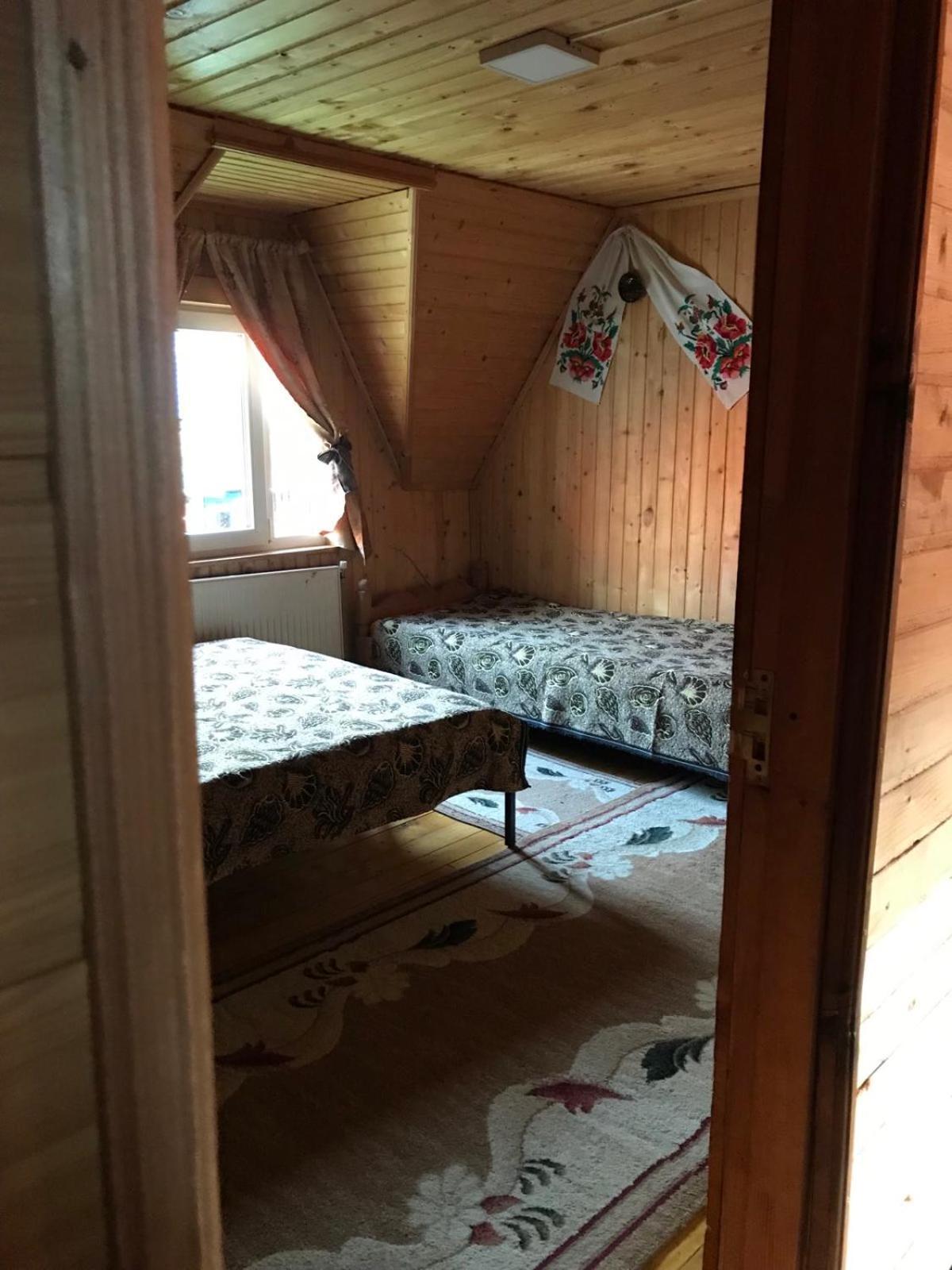 У Олега Otel Verkhne-Studenyy Dış mekan fotoğraf