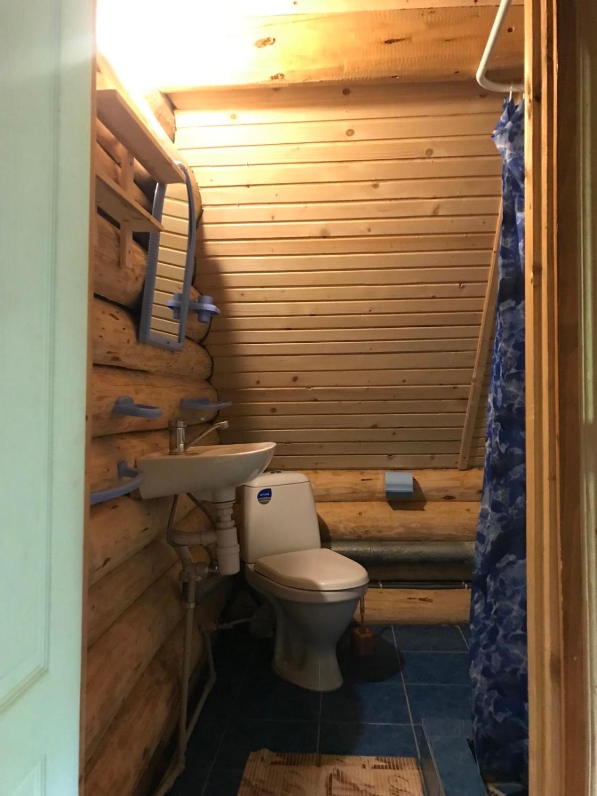 У Олега Otel Verkhne-Studenyy Dış mekan fotoğraf